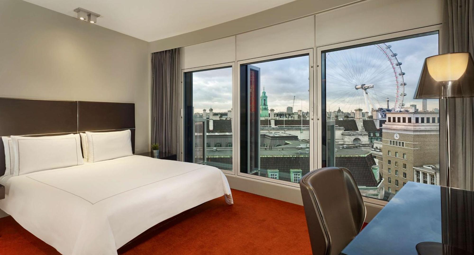 Park Plaza Westminster Bridge 4* Londra