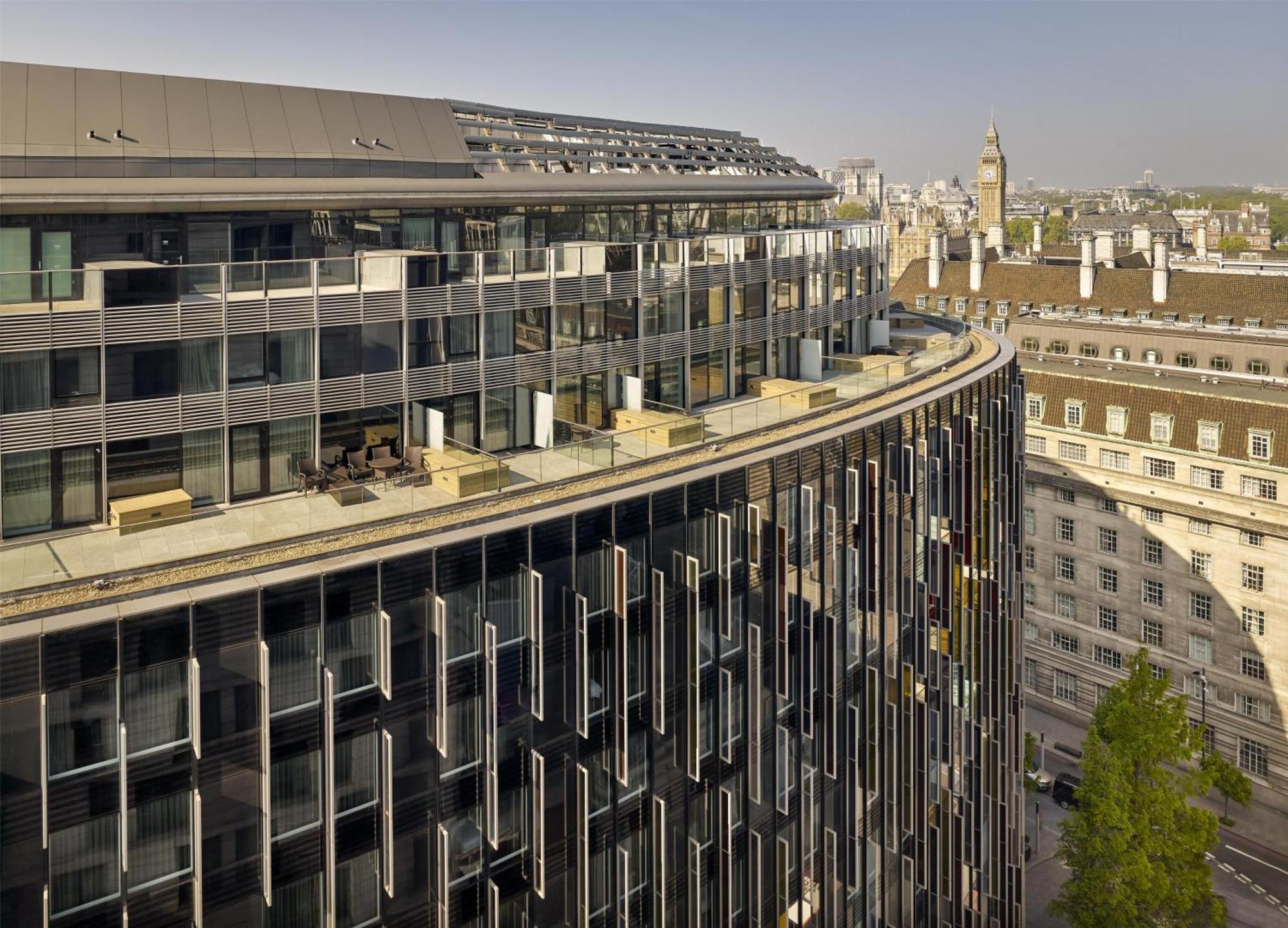 Park Plaza Westminster Bridge 4* Londra