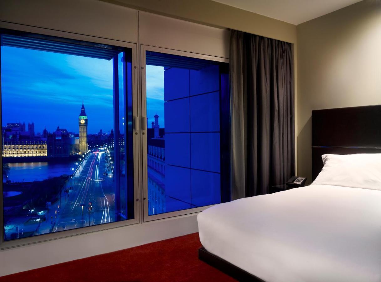 Park Plaza Westminster Bridge 4* Londra